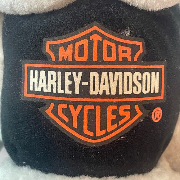 Harley-Davidson Bulldog Plush with Faux Leather Hat - Picture 5 of 10